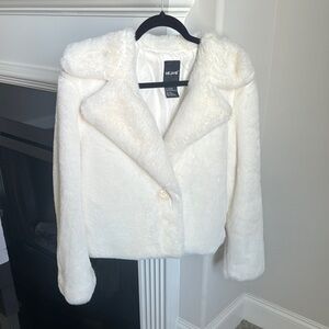 Me Jane Women's White Faux Fur Jacket